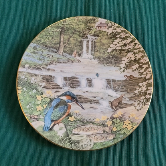 Complete Plate Collection of "All Creatures Great and Small" - Picture 10 of 13